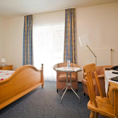 Hotel Koehler'S Hof Sehnde Esterno foto